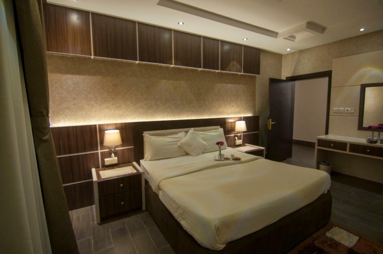 Elite Suites Hotel - Al Muruj Riade Exterior foto